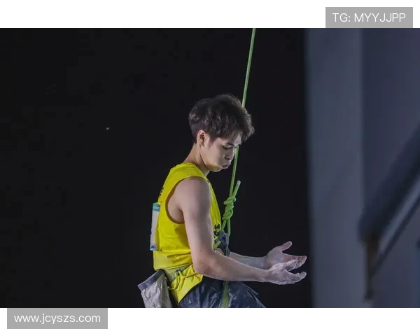 成都滑板队在世界攀岩锦标赛中以98分稳居积分榜首位