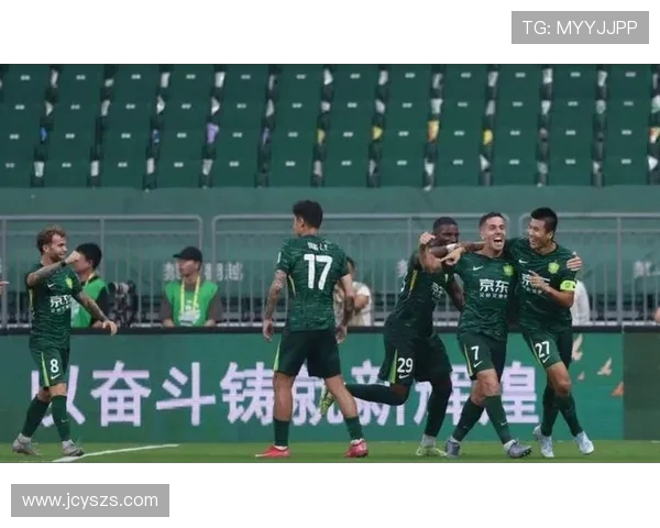 北京国安主场激战劲旅全场鏖战展现球队坚韧精神与夺冠雄心