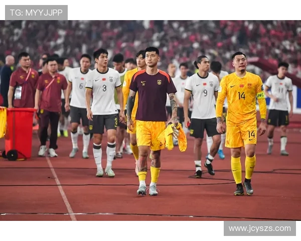 国足奋勇拼搏再创佳绩全场逆转赢得世预赛关键胜利